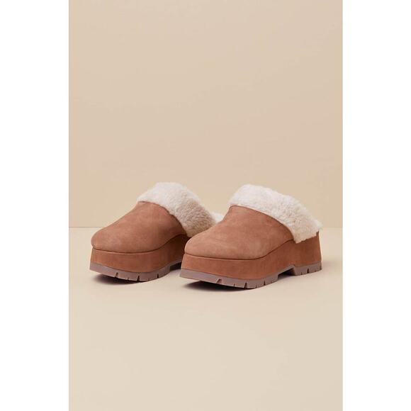 Steve Madden Women's Juney Platform Cozy Clogs - Picture 1 of 5